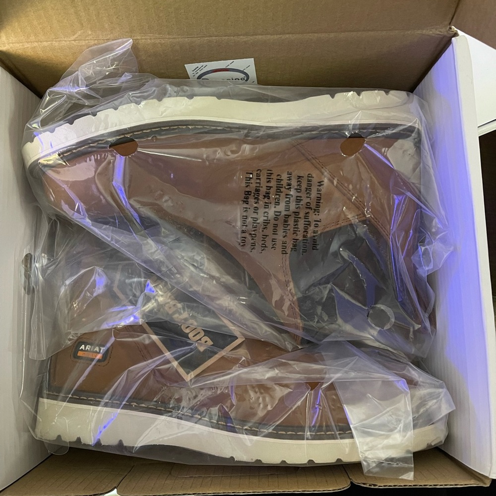 Bought for work. Came in too small and missed the return date. Never worn.